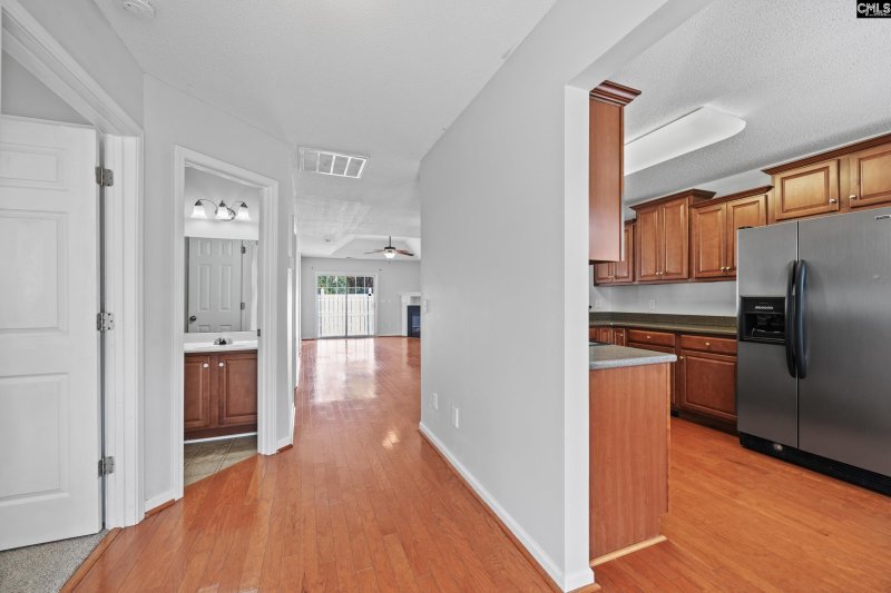 Property image 4 of 104 Ridge Terrace Lane in Ridge Terrace, Lexington, SC 29073