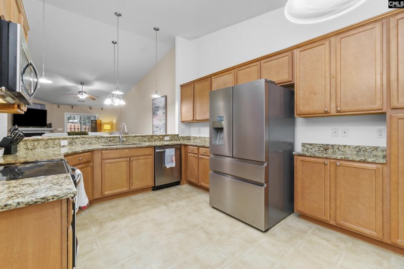 Property image 2 of 173 Tennis View Court in Courtside Commons, Lexington, SC 29073