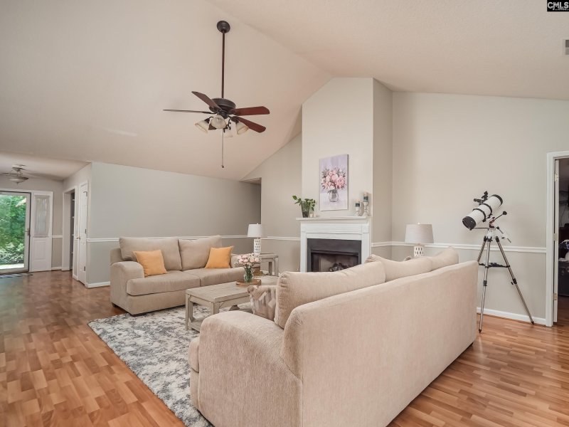 Property image 3 of 311 Knotts Circle in Longs Pond Estates, Lexington, SC 29073