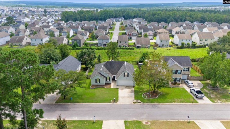 Property image 4 of 153 Double Eagle Circle in Lexington Hills, Lexington, SC 29073