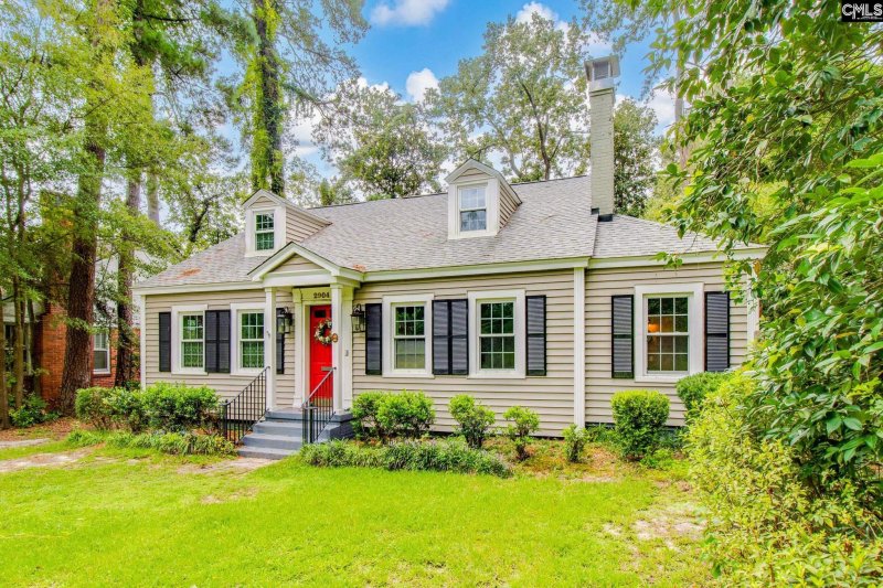 Property image 3 of 2904 Stratford Road in Forest Hills, Columbia, SC 29204