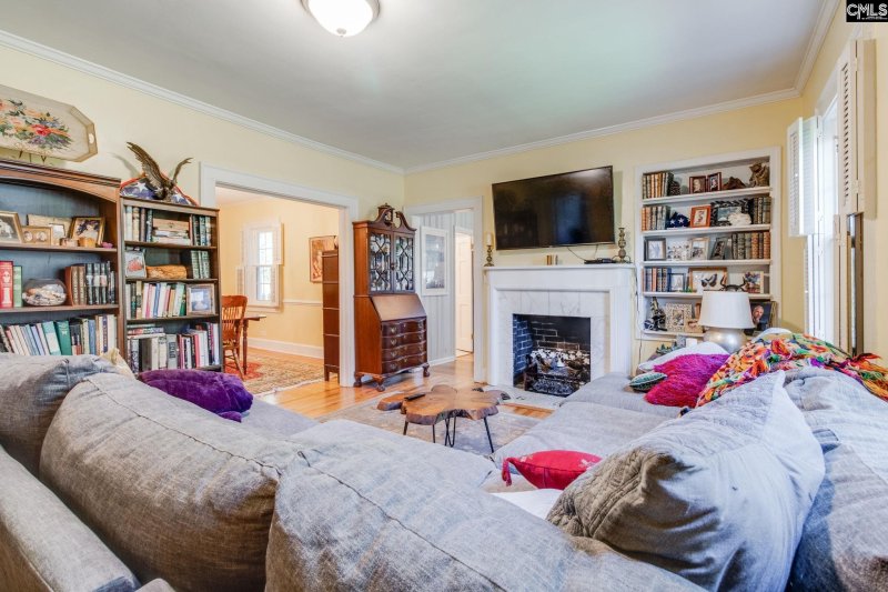 Property image 5 of 2904 Stratford Road in Forest Hills, Columbia, SC 29204