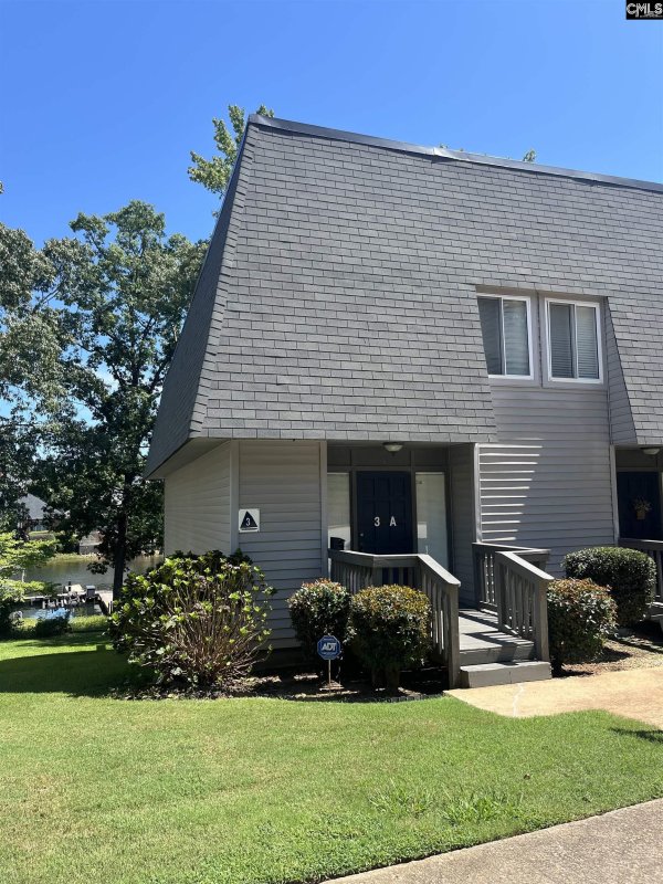 Harborside, Lexington Community