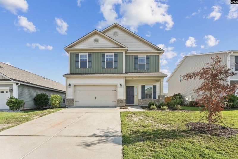 808 Red Solstice Court