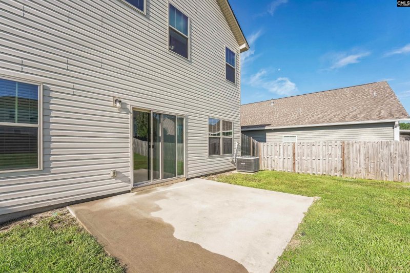 Property image 4 of 808 Red Solstice Court in Autumn Woods West, Lexington, SC 29073