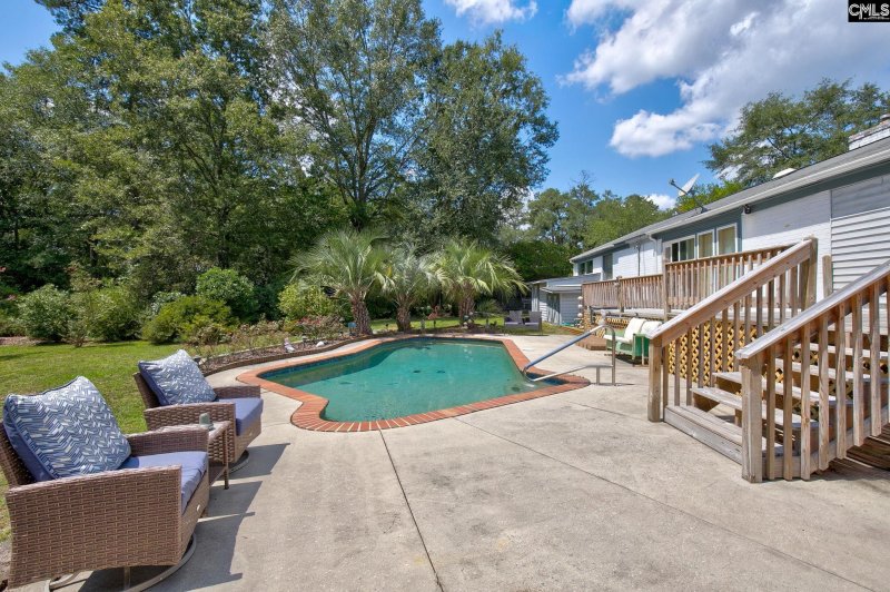 Property image 2 of 1905 Wood Lane in Kirkover Hills, Camden, SC 29020