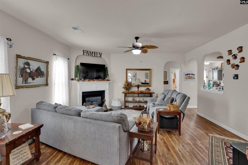 Property image 3 of 147 Meadow Saffron Drive in Autumn Woods West, Lexington, SC 29073