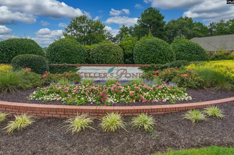 Property image 5 of 313 Oneil Lane in Kellers Pond, Lexington, SC 29072