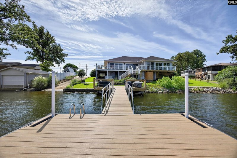 Property image 4 of 195 Atlas Drive in Saluda Shores, Leesville, SC 29070