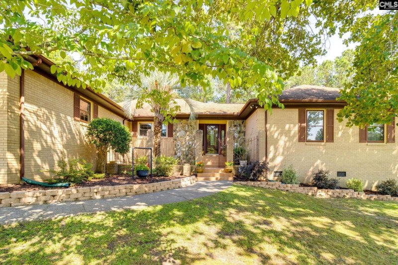Property image 3 of 9628 Highgate Road in Briarwood, Columbia, SC 29223