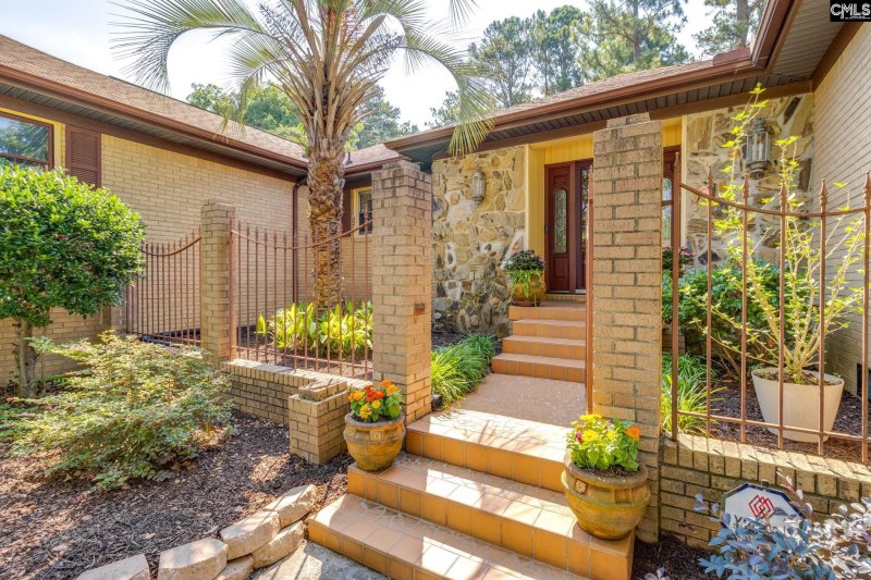 Property image 5 of 9628 Highgate Road in Briarwood, Columbia, SC 29223