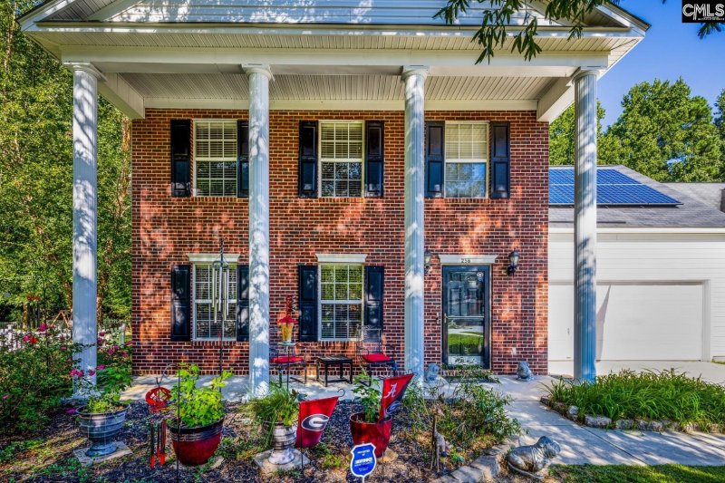 256 Crimson Oak Drive