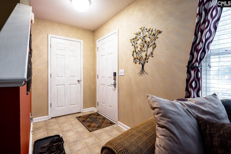 Property image 4 of 256 Crimson Oak Drive in Oak Pointe, Lexington, SC 29072