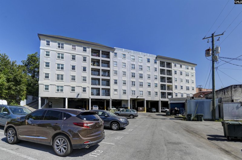 Property image 3 of 2002 Greene Street 113 in Place On The Greene, Columbia, SC 29205