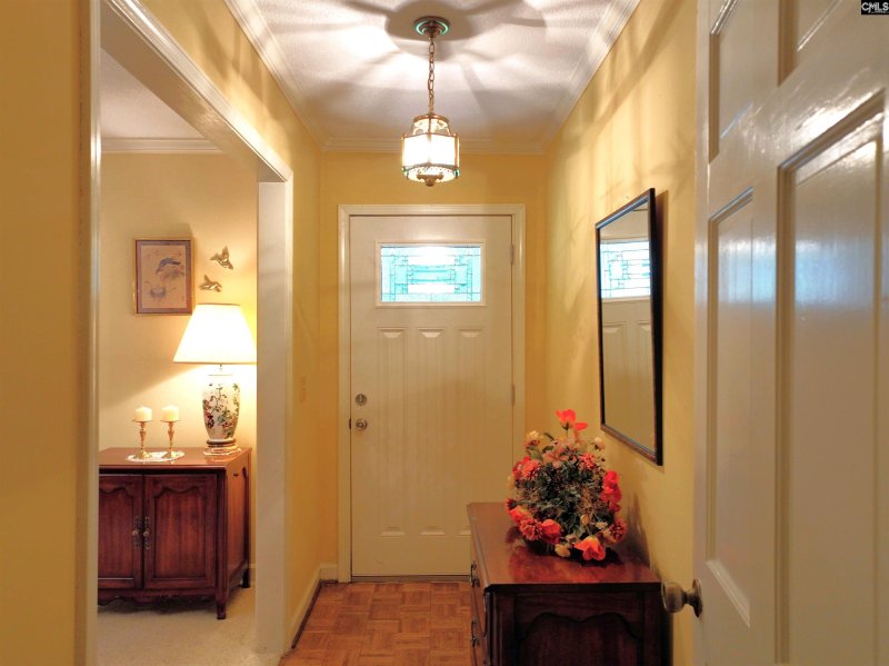 Property image 2 of 172 Traylors Gate Circle in Old Friarsgate, Irmo, SC 29063