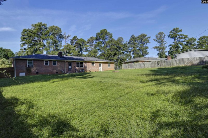 Property image 4 of 906 Brantley Street in Arrowwood, Columbia, SC 29210