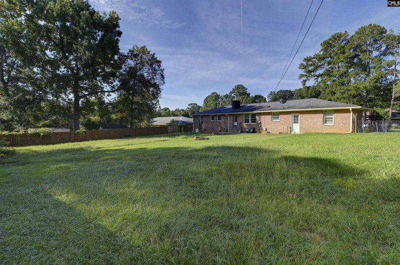 Property image 5 of 906 Brantley Street in Arrowwood, Columbia, SC 29210