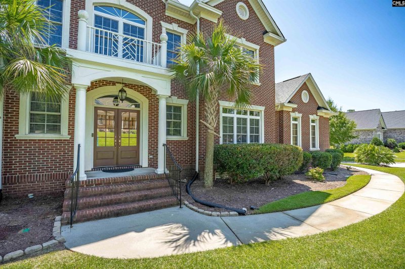 Property image 2 of 149 Lakeport Drive in Lakeport, Chapin, SC 29036