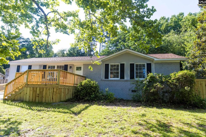 Property image 3 of 9429 S Chelsea Road in Briarwood, Columbia, SC 29223