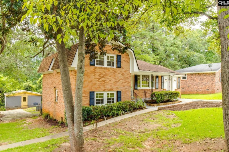 Property image 2 of 242 W Miriam Drive in Byrneswood, Columbia, SC 29203