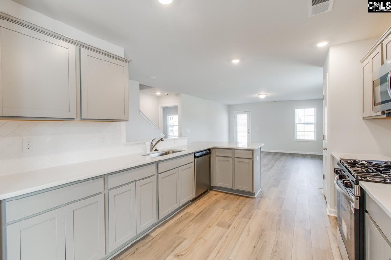 Property image 5 of 904 Blenheim Way in Winston Point, Gilbert, SC 29054