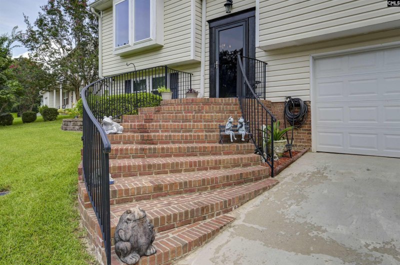 Property image 3 of 117 Valeworth Drive in Riverwalk, Irmo, SC 29063