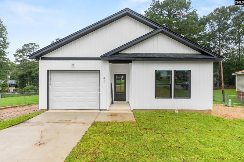 Summerhill, Columbia Community