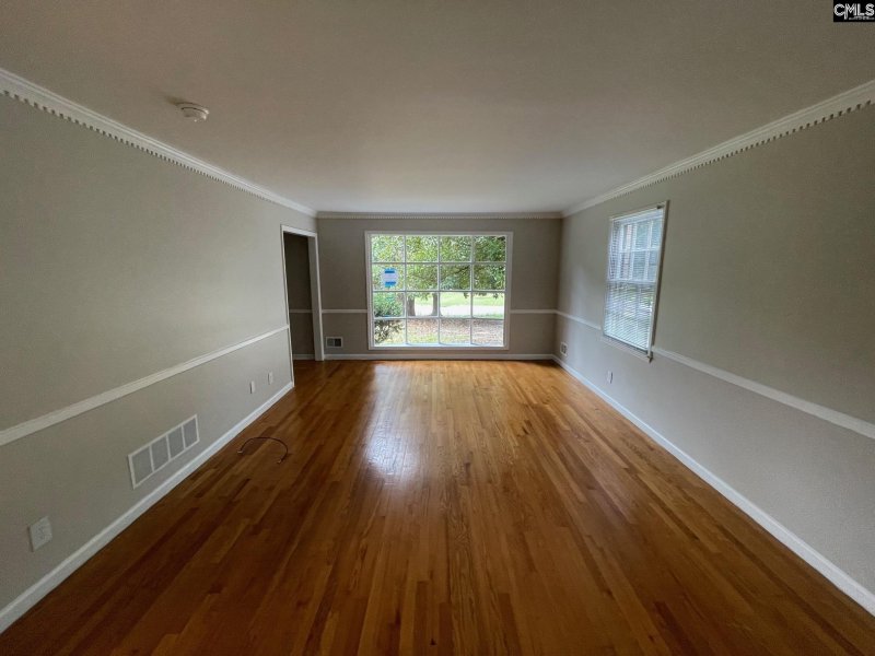 Property image 4 of 8004 Springbrook Road in Windsor Lake Park, Columbia, SC 29223