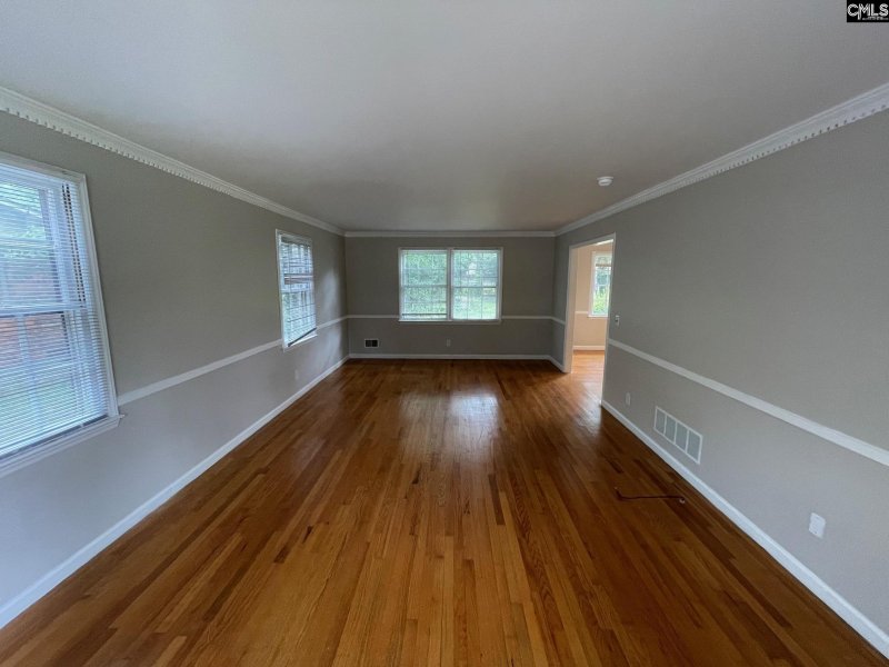 Property image 5 of 8004 Springbrook Road in Windsor Lake Park, Columbia, SC 29223