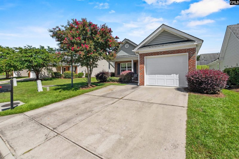 Property image 2 of 121 Tennis View Court in Courtside Commons, Lexington, SC 29073