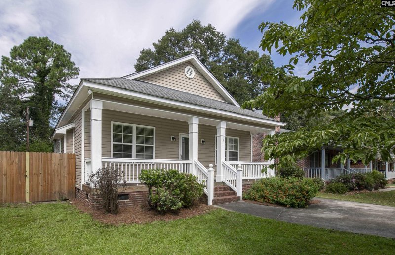 Property image 2 of 1011 Chevis Street in Rosewood, Columbia, SC 29205