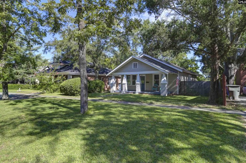 Property image 4 of 2611 Cypress Street in Olde Shandon, Columbia, SC 29205-1671