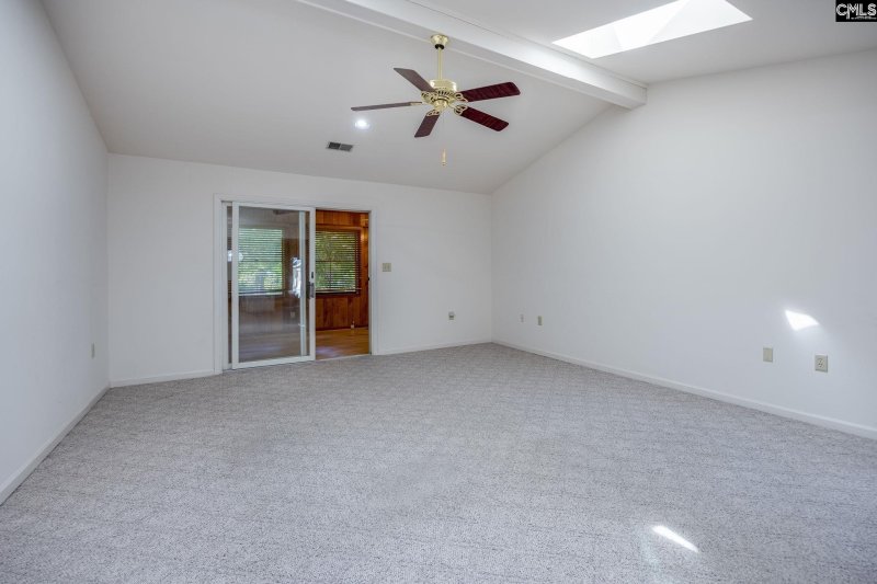 Property image 5 of 119 Meadowview Court in Hulon Greene, West Columbia, SC 29169