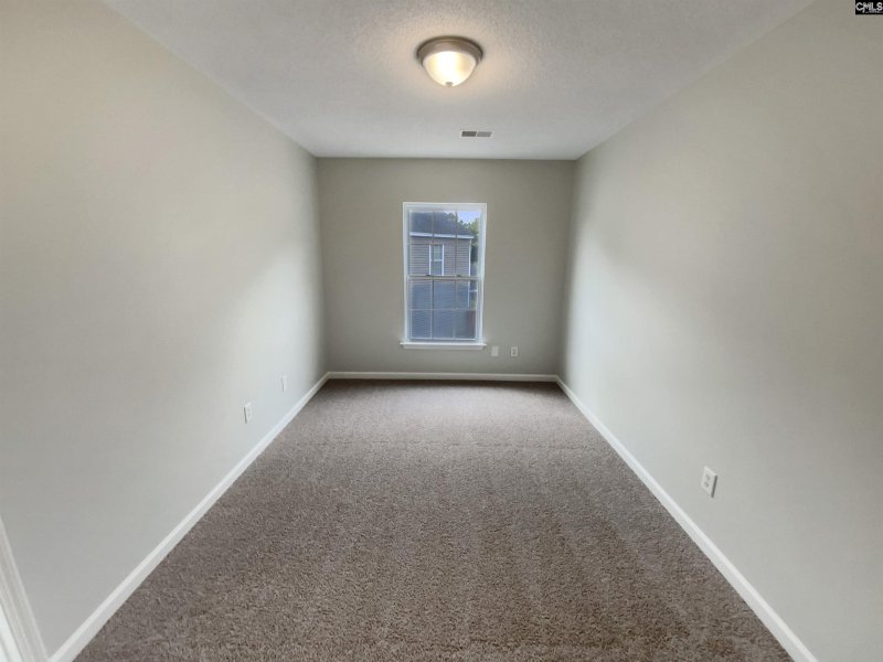 Property image 5 of 112 Wesley Court in Cobbs Hill, Lexington, SC 29073