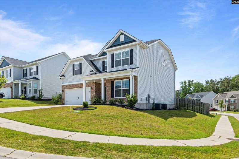 Property image 2 of 121 Bridgeport Road in Crossbridge, Elgin, SC 29045