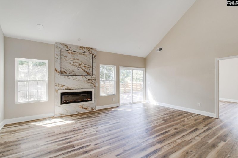 Property image 5 of 106 Oak Manor Drive in Carriage Oaks, Columbia, SC 29229