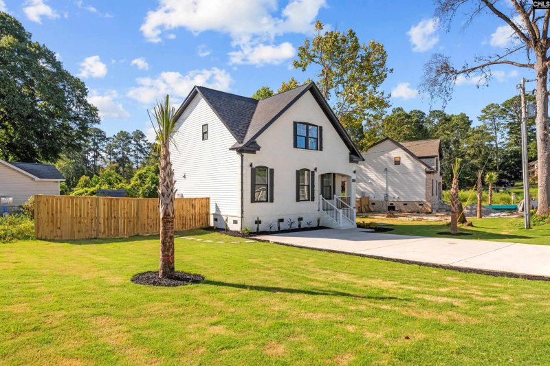 Property image 3 of 314 Park Lane in Parkwood, West Columbia, SC 29170