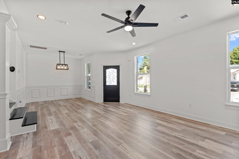 Property image 5 of 314 Park Lane in Parkwood, West Columbia, SC 29170