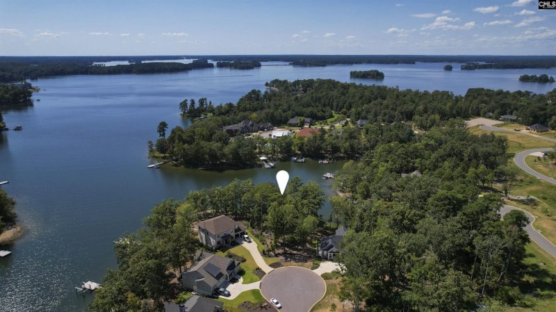 Property image 2 of 1095 Refuge Place in Whitewater Landing, Chapin, SC 29036