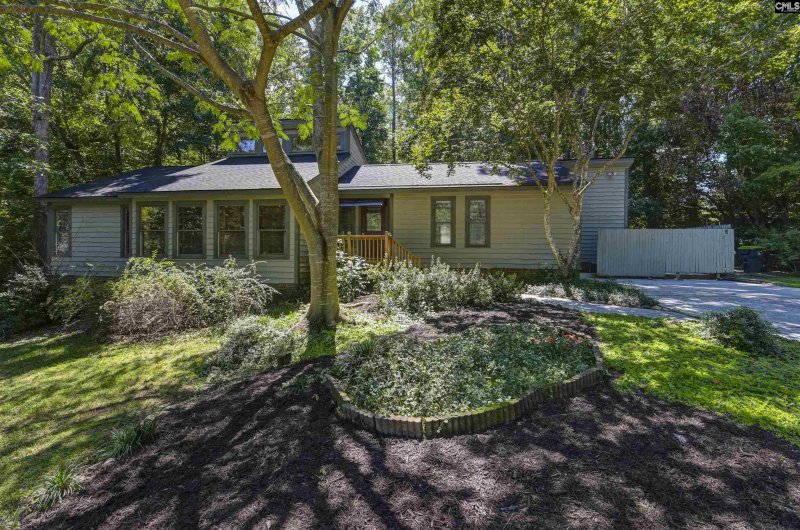 Property image 2 of 1605 Shortstream Court in Murraywood, Columbia, SC 29212-2615