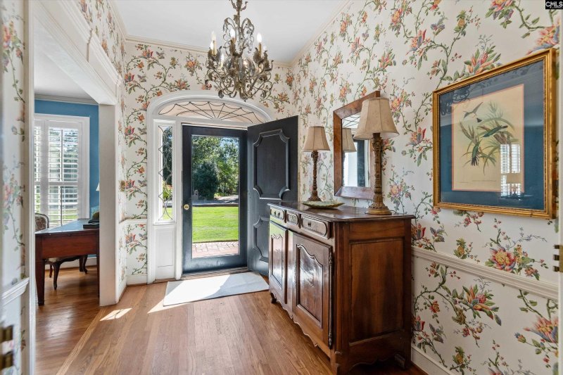 Property image 5 of 6315 Goldbranch Road in Forest Lake Estates, Columbia, SC 29206