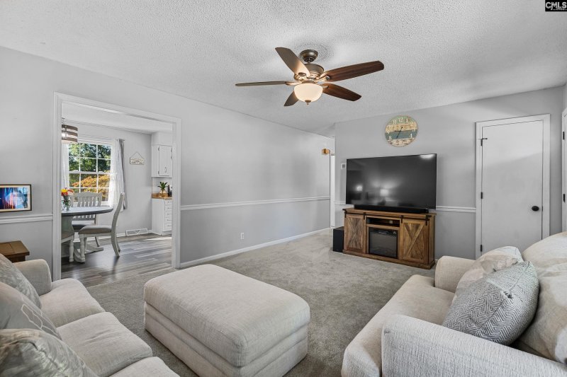 Property image 5 of 108 Stuart Lane in Coventry, Lexington, SC 29072