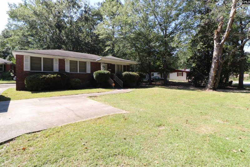Property image 2 of 4321 Colonial Drive in Keenan Terrace, Columbia, SC 29203