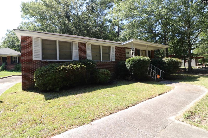 Property image 3 of 4321 Colonial Drive in Keenan Terrace, Columbia, SC 29203