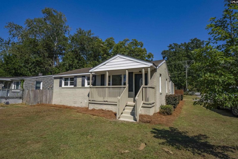 Property image 2 of 1130 Hancock Street in Rosewood, Columbia, SC 29205