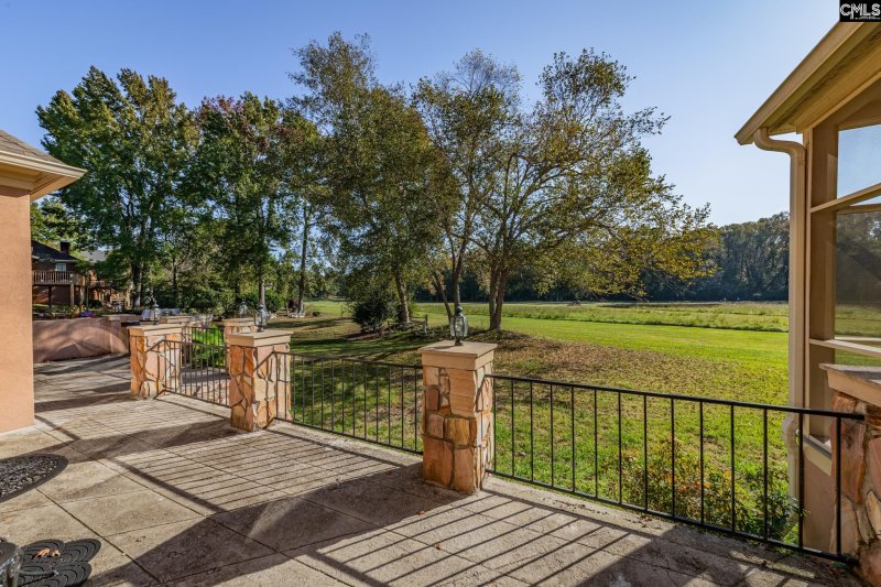 Property image 4 of 217 Muirfield Way in Golden Hills, Lexington, SC 29072