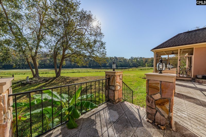 Property image 5 of 217 Muirfield Way in Golden Hills, Lexington, SC 29072