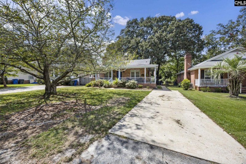 Property image 4 of 1007 Chevis Street in Rosewood, Columbia, SC 29205-4608