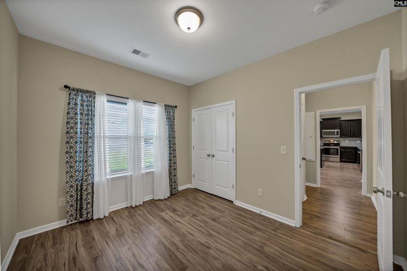 Property image 4 of 1115 Portrait Hill Drive in Portrait Hill, Chapin, SC 29036