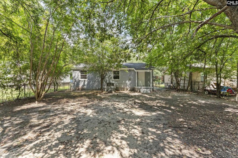 Property image 5 of 2230 Corning Road in Rosewood, Columbia, SC 29205